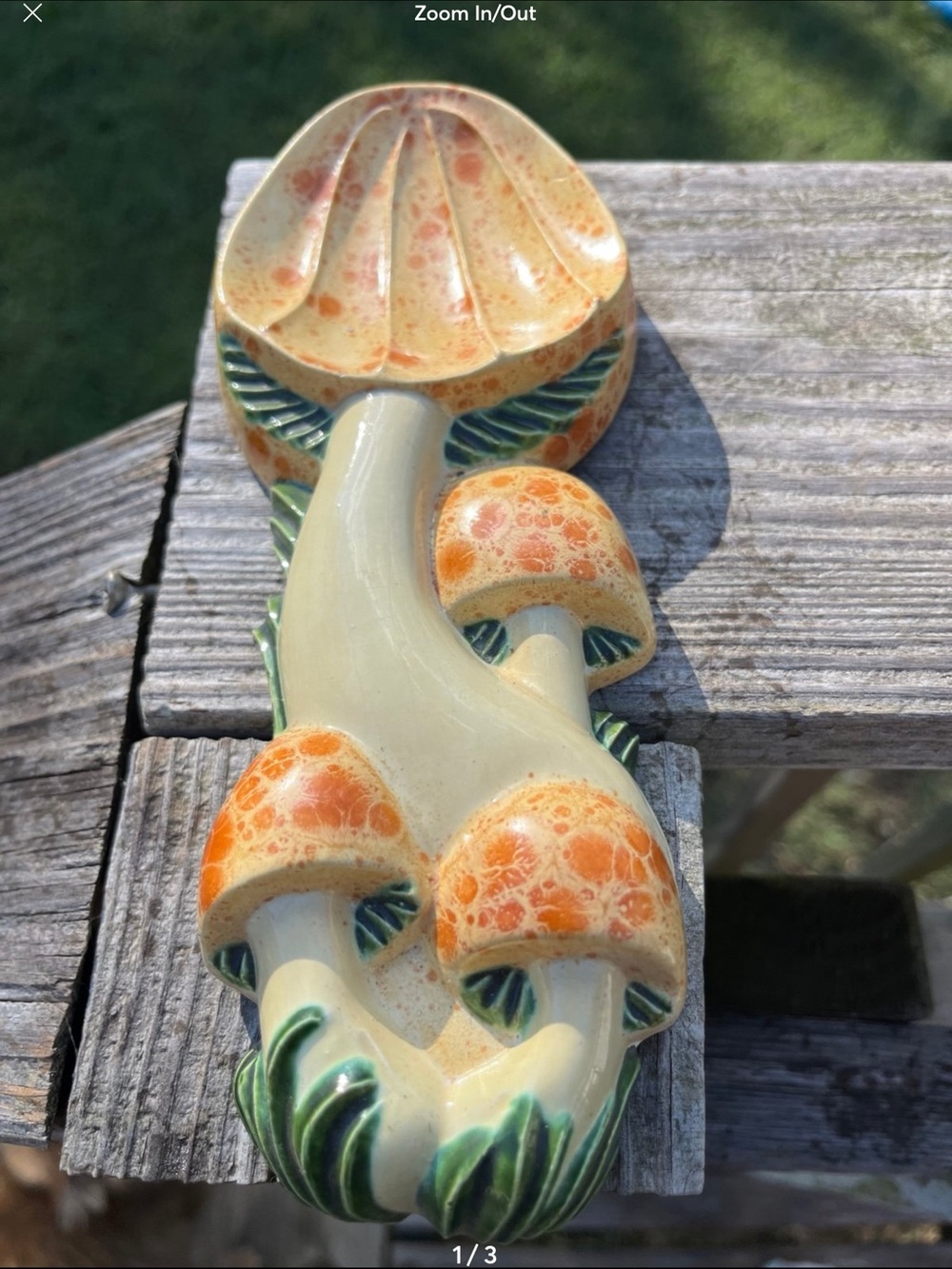 70s This is a vintage Arnel's ceramic mushroom spoon rest, likely from the 1970s